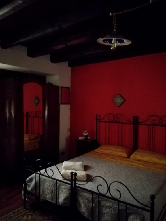 拉斯卡里 La Vecchia Forgia酒店 外观 照片